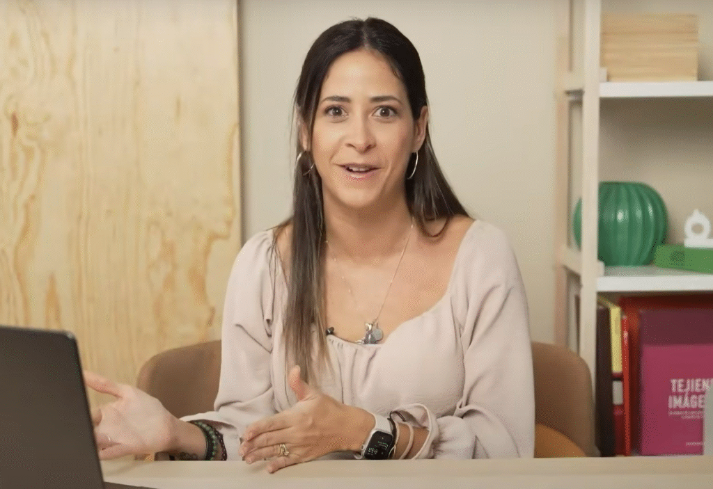 Jimena Fukuda: el caso de éxito que está inspirando a miles de mujeres a optimizar su vida financiera 8 La formadora Jimena Fukuda