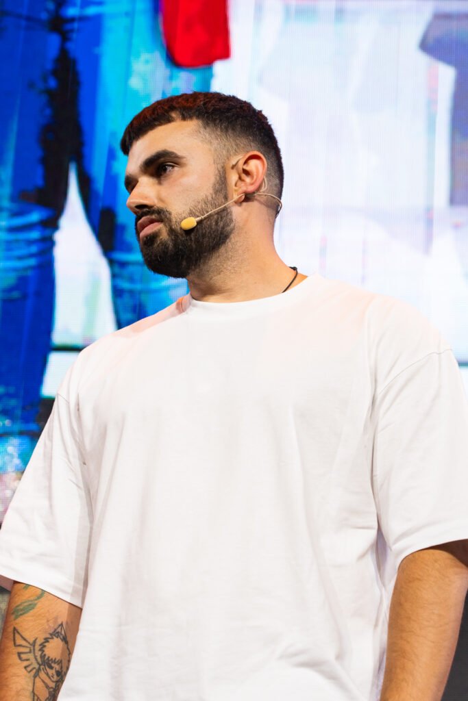 💰 Quién es Fabio Serna: la historia del chico del Burger King que revolucionó y optimizó el marketing de afiliados 6 quién es Fabio Serna de Partner 360