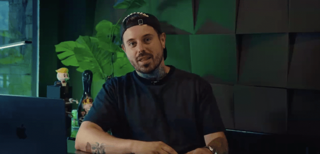 racks academy testimonio alumno titulado